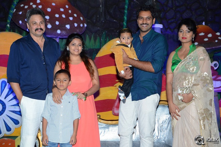 Ajay-Son-Dheeran-1st-Birthday-Celebrations-2014